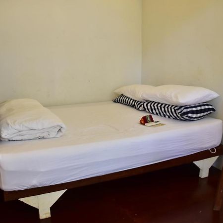 Baan Rare Guesthouse Udonthani Kültér fotó