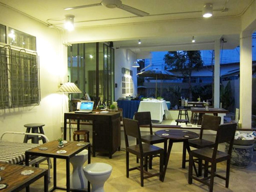 Baan Rare Guesthouse Udonthani Kültér fotó