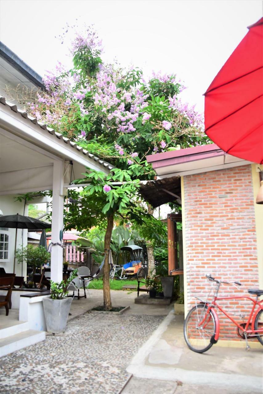 Baan Rare Guesthouse Udonthani Kültér fotó