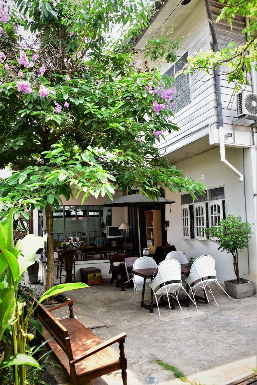 Baan Rare Guesthouse Udonthani Kültér fotó