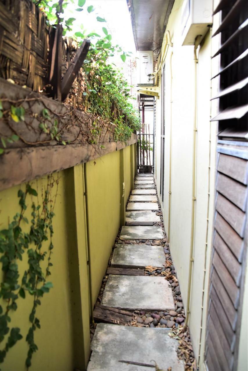 Baan Rare Guesthouse Udonthani Kültér fotó