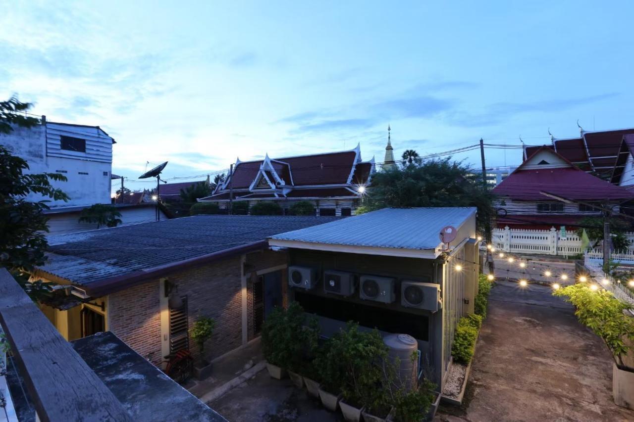 Baan Rare Guesthouse Udonthani Kültér fotó